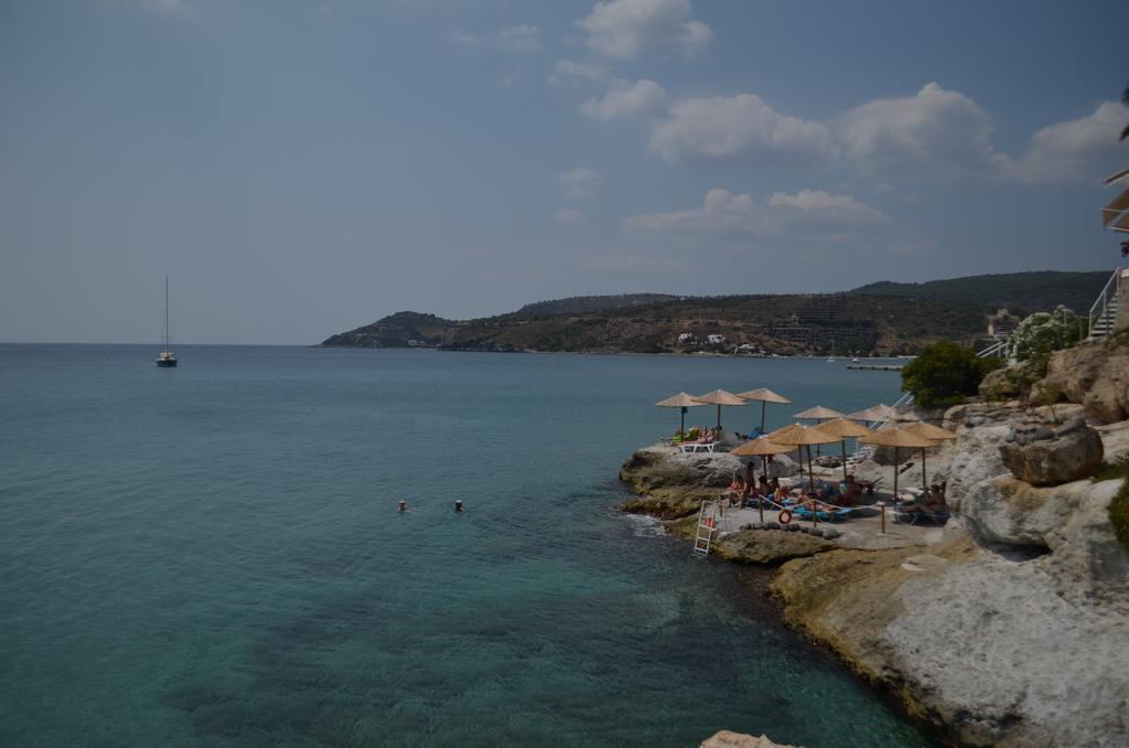 Panorama Hotel Agia Marina  Esterno foto