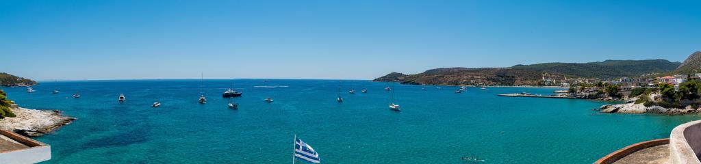 Panorama Hotel Agia Marina  Esterno foto