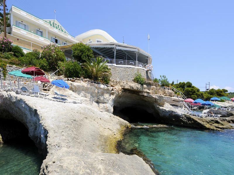 Panorama Hotel Agia Marina  Esterno foto